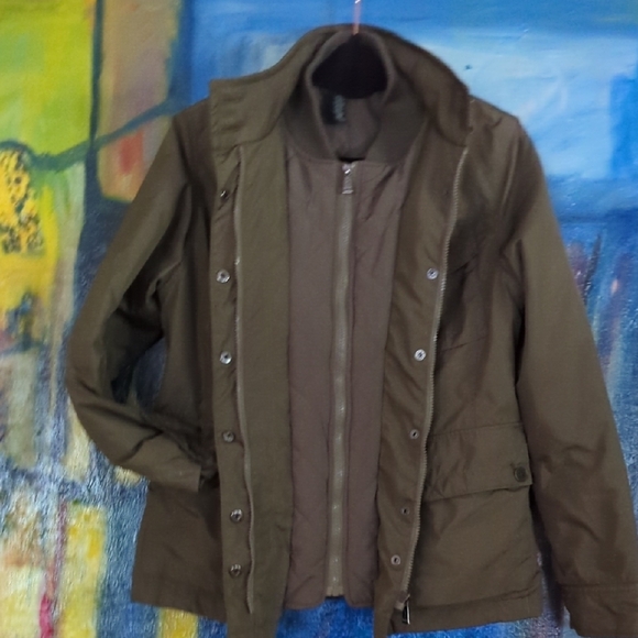 Lauren Ralph Lauren Active Olive Green Field Jacket with tuck-away hood-Size Med - Picture 4 of 16